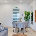 2br Seafront Elegance With Balcony & Sea Views By 360 Estates 公寓 圣保罗湾城