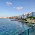 2br Seafront Elegance With Balcony & Sea Views By 360 Estates * 圣保罗湾城