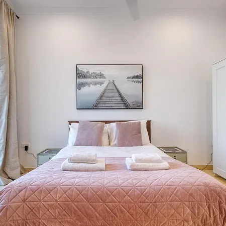 2br Seafront Elegance With Balcony & Sea Views By 360 Estates *