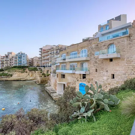 2br Seafront Elegance With Balcony & Sea Views By 360 Estates Διαμέρισμα Σεντ Πόλς Μπέι