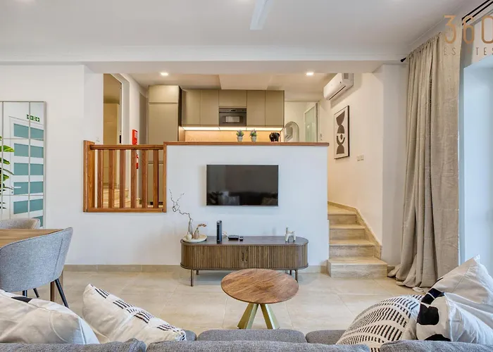 2br Seafront Elegance With Balcony & Sea Views By 360 Estates Apartment *