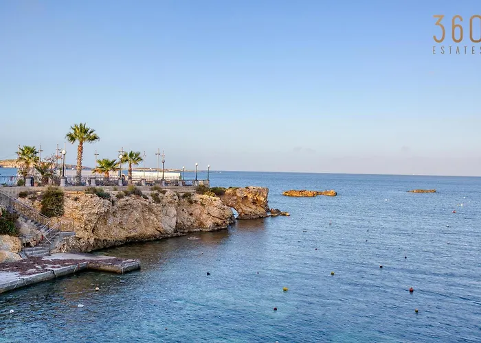 Apartment 2br Seafront Elegance With Balcony & Sea Views By 360 Estates *